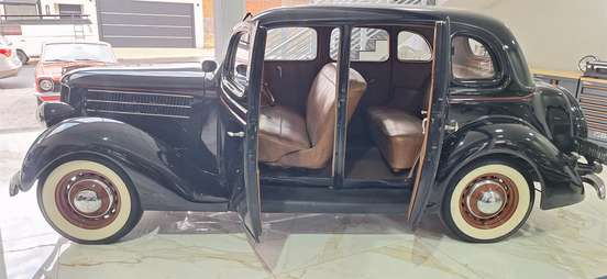 FORD-VAU-1941