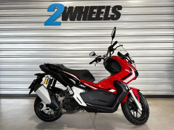 HONDA ADV 