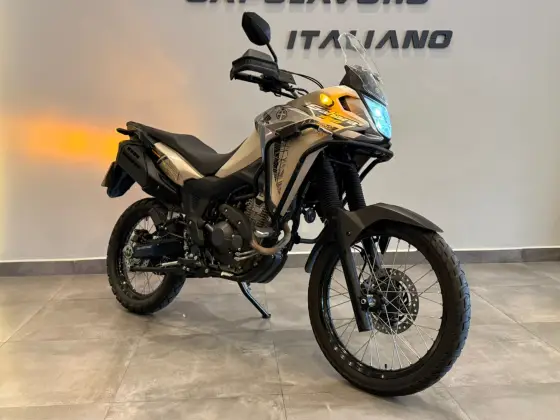 HONDA XRE 300 SAHARA ADVENTURE HONDA XRE 300 SAHARA ADVENTURE