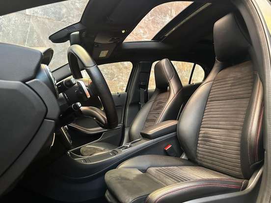MERCEDES-BENZ-GLA 250-2015