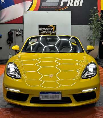 PORSCHE-718-2024