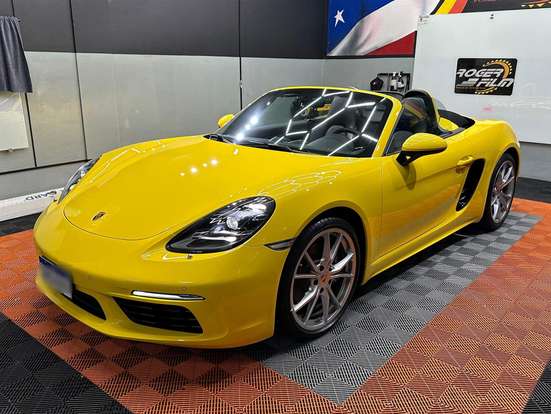 PORSCHE-718-2024