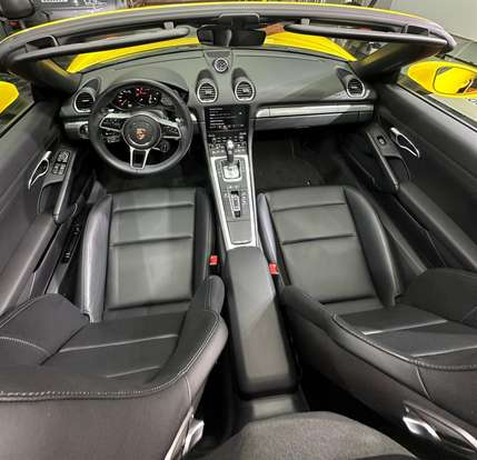 PORSCHE-718-2024