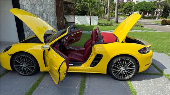 PORSCHE-718-2018