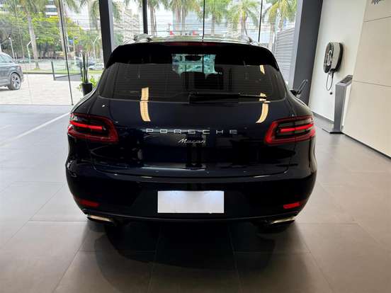 PORSCHE-MACAN-2018