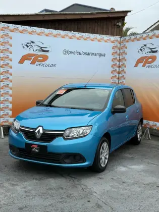 RENAULT SANDERO 1.0 EXPRESSION 16V FLEX 4P MANUAL RENAULT SANDERO 1.0 EXPRESSION 16V FLEX 4P MANUAL