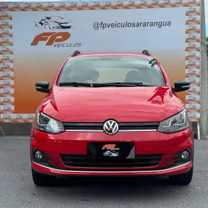 VOLKSWAGEN-FOX-2016
