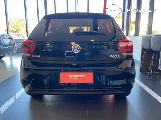 VOLKSWAGEN POLO 1.0 200 TSI COMFORTLINE AUTOMÁTICO