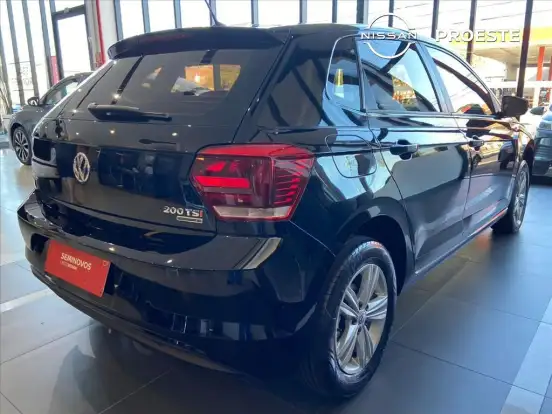VOLKSWAGEN-POLO-2019