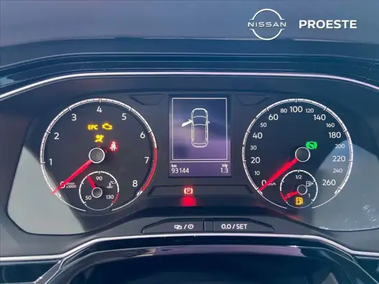 VOLKSWAGEN-POLO-2019