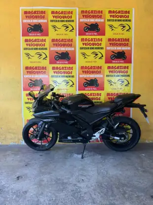 YAMAHA-YZF R15-2025