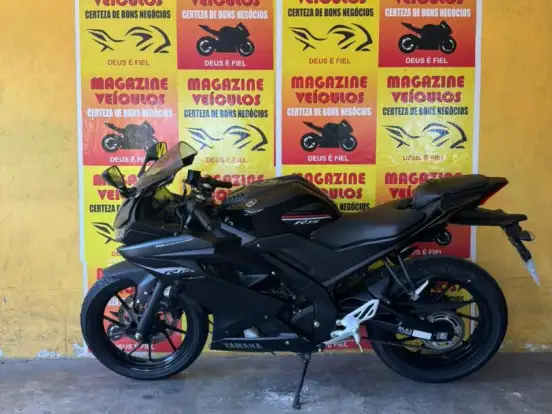 YAMAHA-YZF R15 YAMAHA-YZF R15-2025