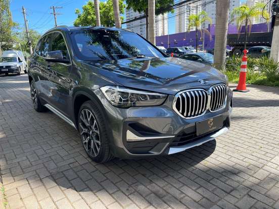 BMW-X1-2.0 16V TURBO ACTIVEFLEX SDRIVE20I X-LINE PLUS 4P AUTOMÁTICO BMW-X1-2022