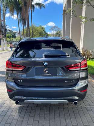 BMW-X1-2022