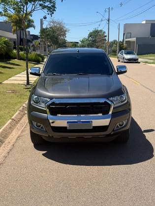 FORD RANGER 3.2 XLT 4X4 CD 20V DIESEL 4P AUTOMÁTICO