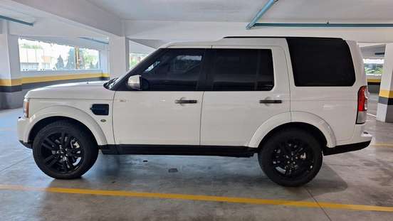 LAND ROVER-DISCOVERY 4-5.0 V8 GASOLINA HSE 4WD AUTOMÁTICO LAND ROVER-DISCOVERY 4-2011