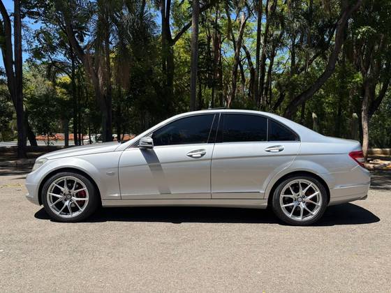 MERCEDES-BENZ C 300 3.0 AVANTGARDE V6 24V GASOLINA 4P AUTOMÁTICO