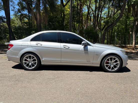 MERCEDES-BENZ-C 300-2009