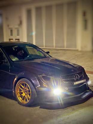 MERCEDES-BENZ-C 63 AMG-6.2 V8 GASOLINA MCT MERCEDES-BENZ-C 63 AMG-2011