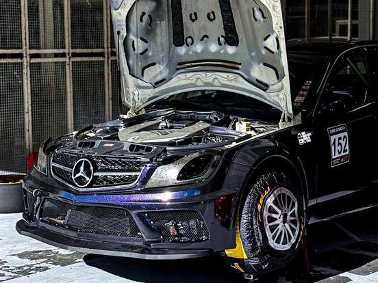 MERCEDES-BENZ-C 63 AMG-6.2 V8 GASOLINA MCT MERCEDES-BENZ-C 63 AMG-2011