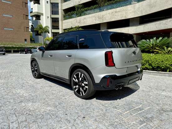 MINI-COUNTRYMAN-2.0 16V TWINPOWER TURBO GASOLINA JOHN COOPER WORKS ALL4 STEPTRONIC MINI-COUNTRYMAN-2025