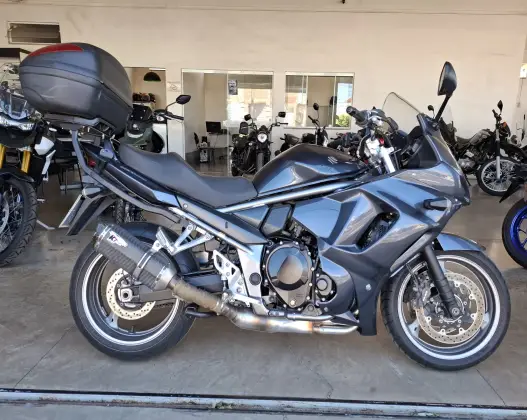 SUZUKI GSX 1250 FA SUZUKI GSX 1250 FA