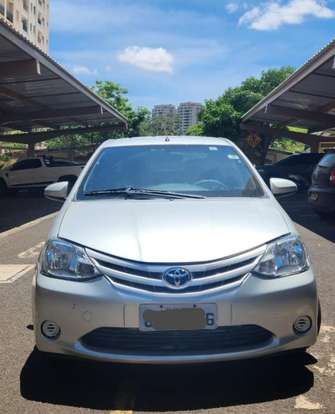 TOYOTA-ETIOS-2014