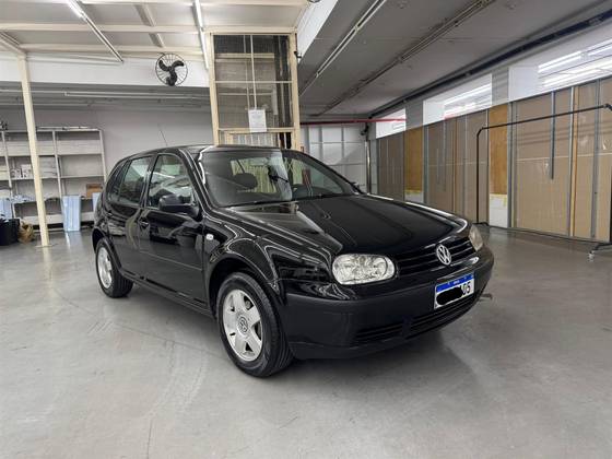 VOLKSWAGEN GOLF 1.6 MI 8V GASOLINA 4P MANUAL