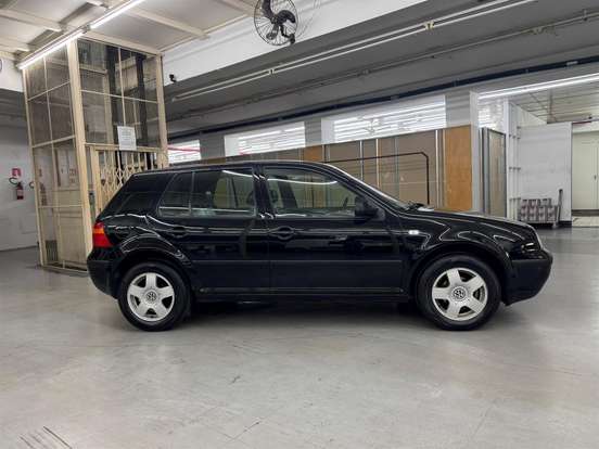 VOLKSWAGEN-GOLF-1.6 MI 8V GASOLINA 4P MANUAL VOLKSWAGEN-GOLF-2001