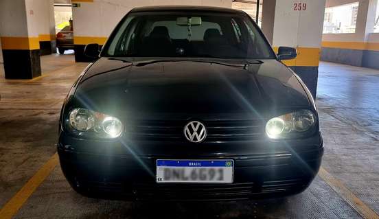VOLKSWAGEN-GOLF-2006