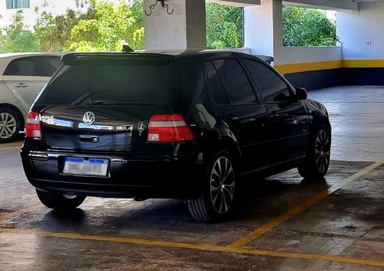 VOLKSWAGEN-GOLF-2006