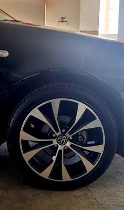 VOLKSWAGEN-GOLF-2006