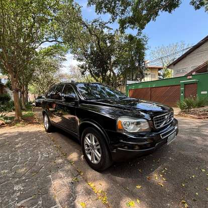 VOLVO-XC90-2010