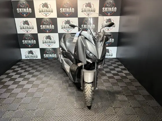 YAMAHA XMAX ABS 