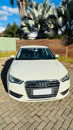 AUDI A3 1.4 TFSI SPORTBACK ATTRACTION 16V GASOLINA 4P S-TRONIC