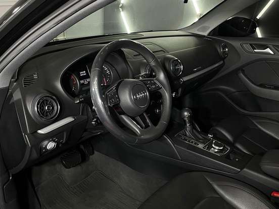 AUDI-A3-1.4 TFSI GASOLINA SPORTBACK PRESTIGE PLUS S-TRONIC AUDI-A3-2018