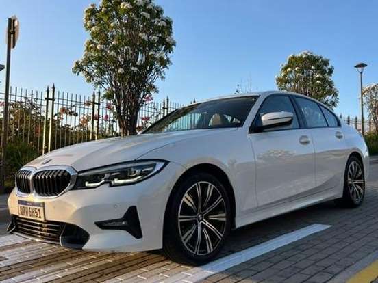 BMW-320i-2.0 16V TURBO GASOLINA SPORT AUTOMÁTICO BMW-320i-2019