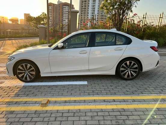 BMW-320i-2.0 16V TURBO GASOLINA SPORT AUTOMÁTICO BMW-320i-2019