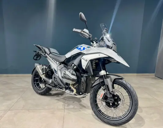 BMW R 1300 GS PLUS 