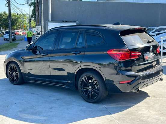 BMW-X1-2017