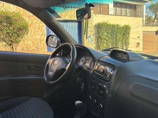 FIAT-STRADA-1.8 MPI ADVENTURE CD 16V FLEX 2P MANUAL FIAT-STRADA-2013