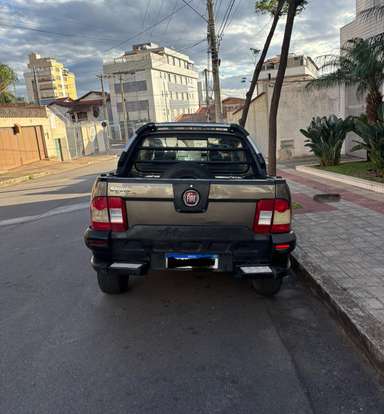 FIAT-STRADA-2013