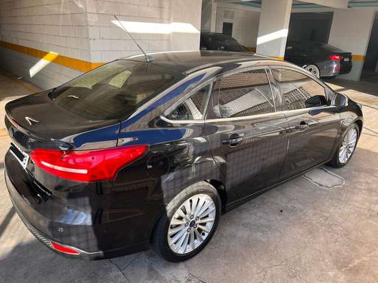 FORD-FOCUS-2.0 TITANIUM FASTBACK 16V FLEX 4P POWERSHIFT FORD-FOCUS-2016
