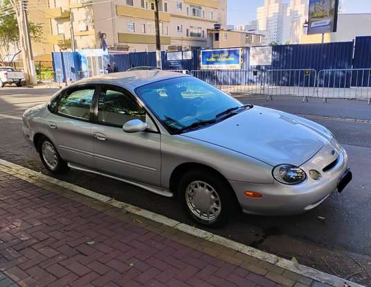 FORD-TAURUS-1997