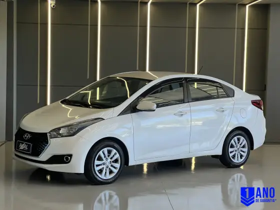 HYUNDAI HB20S 1.6 COMFORT PLUS 16V FLEX 4P AUTOMÁTICO