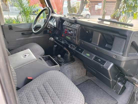 LAND ROVER-DEFENDER-2002