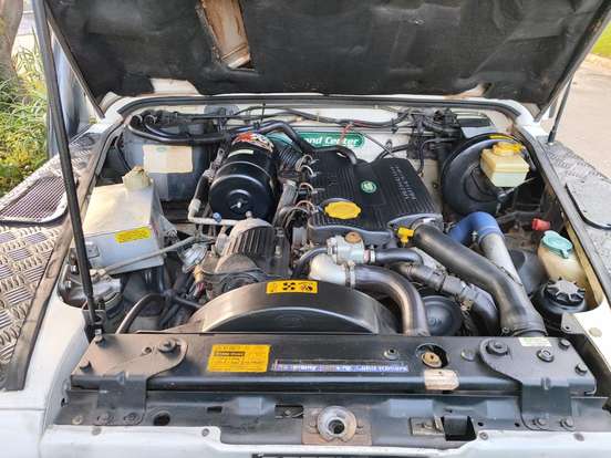 LAND ROVER-DEFENDER-2.5 90 CSW 4X4 TURBO INTERCOOLER DIESEL 2P MANUAL LAND ROVER-DEFENDER-2002