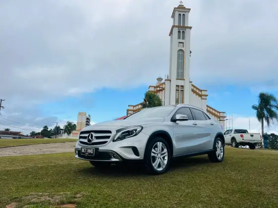 MERCEDES-BENZ GLA 200 1.6 CGI ENDURO 16V TURBO FLEX 4P AUTOMÁTICO
