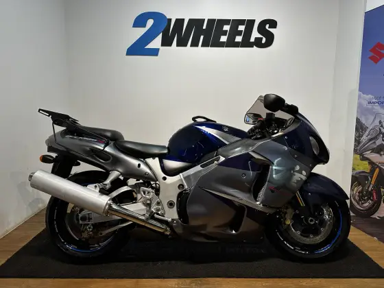SUZUKI GSX 1300R HAYABUSA 