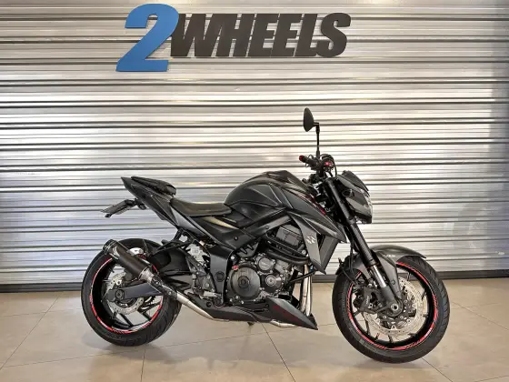 SUZUKI GSX-S750A 